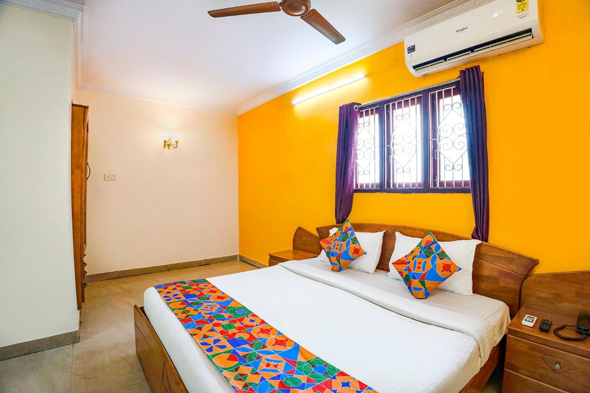 Hotel Fabhotel Tree Service - T Nagar Chennai