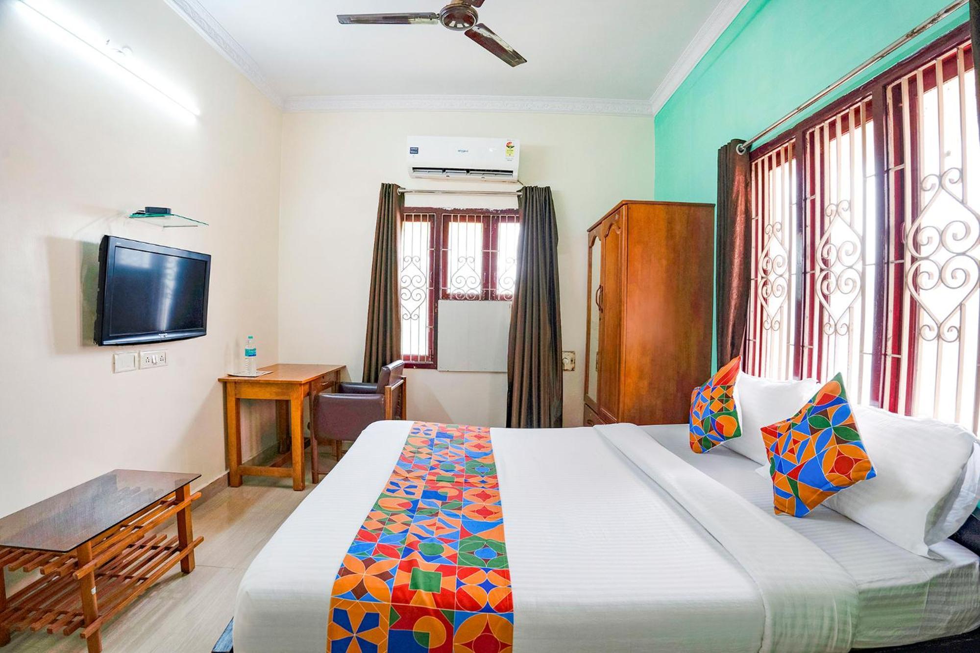 Fabhotel Tree Service - T Nagar 3*