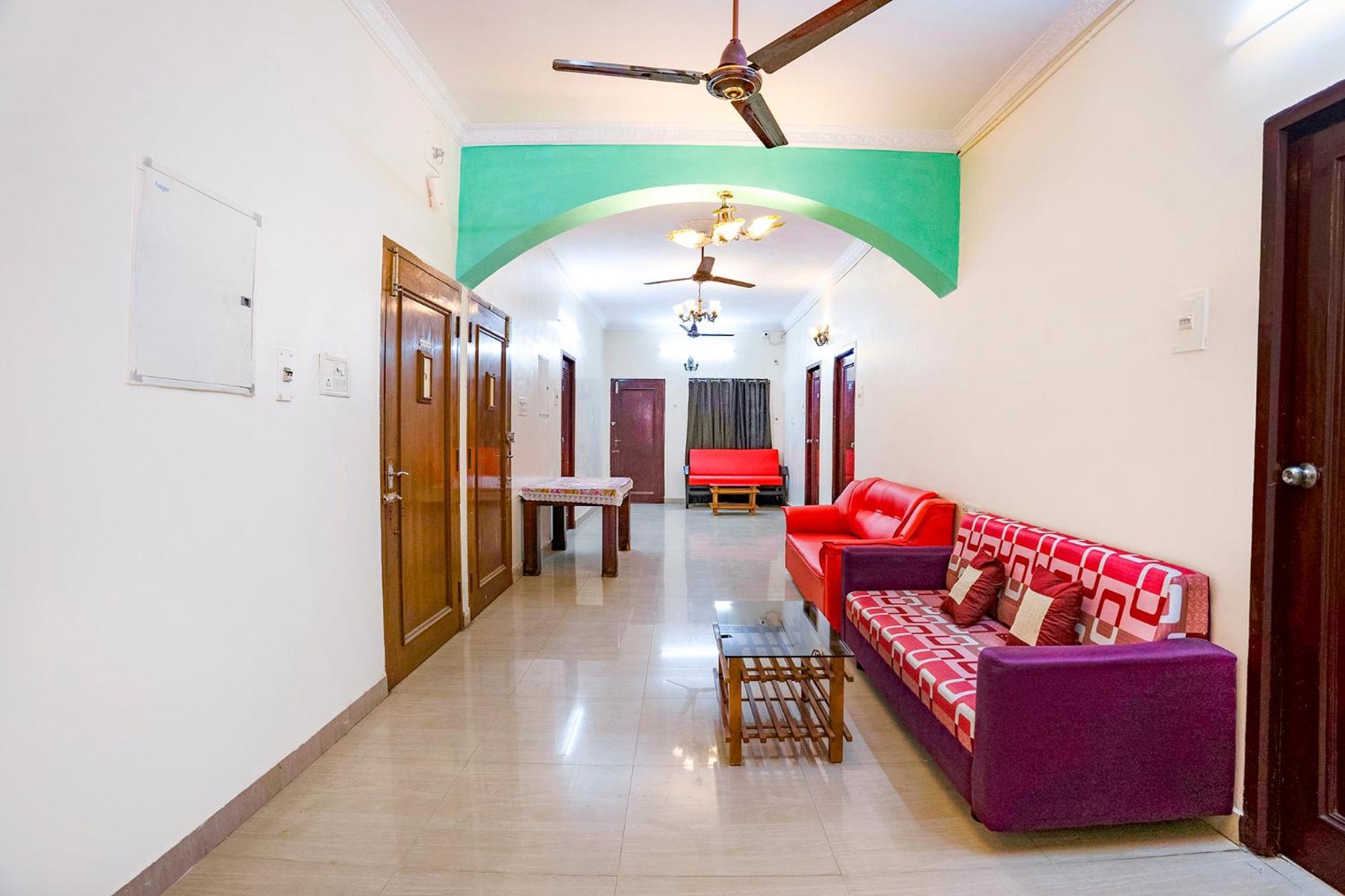 Hotel Fabhotel Tree Service - T Nagar Chennai